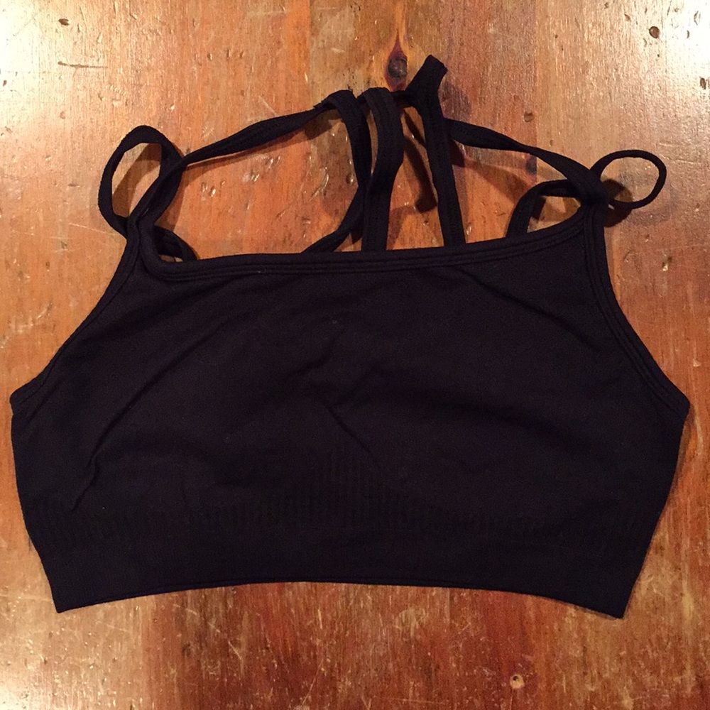 Fabletics Brand Black Detailed back Sports Bra